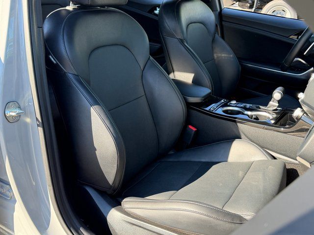 Used 2023 Ceramic White Kia GT-Line image 16