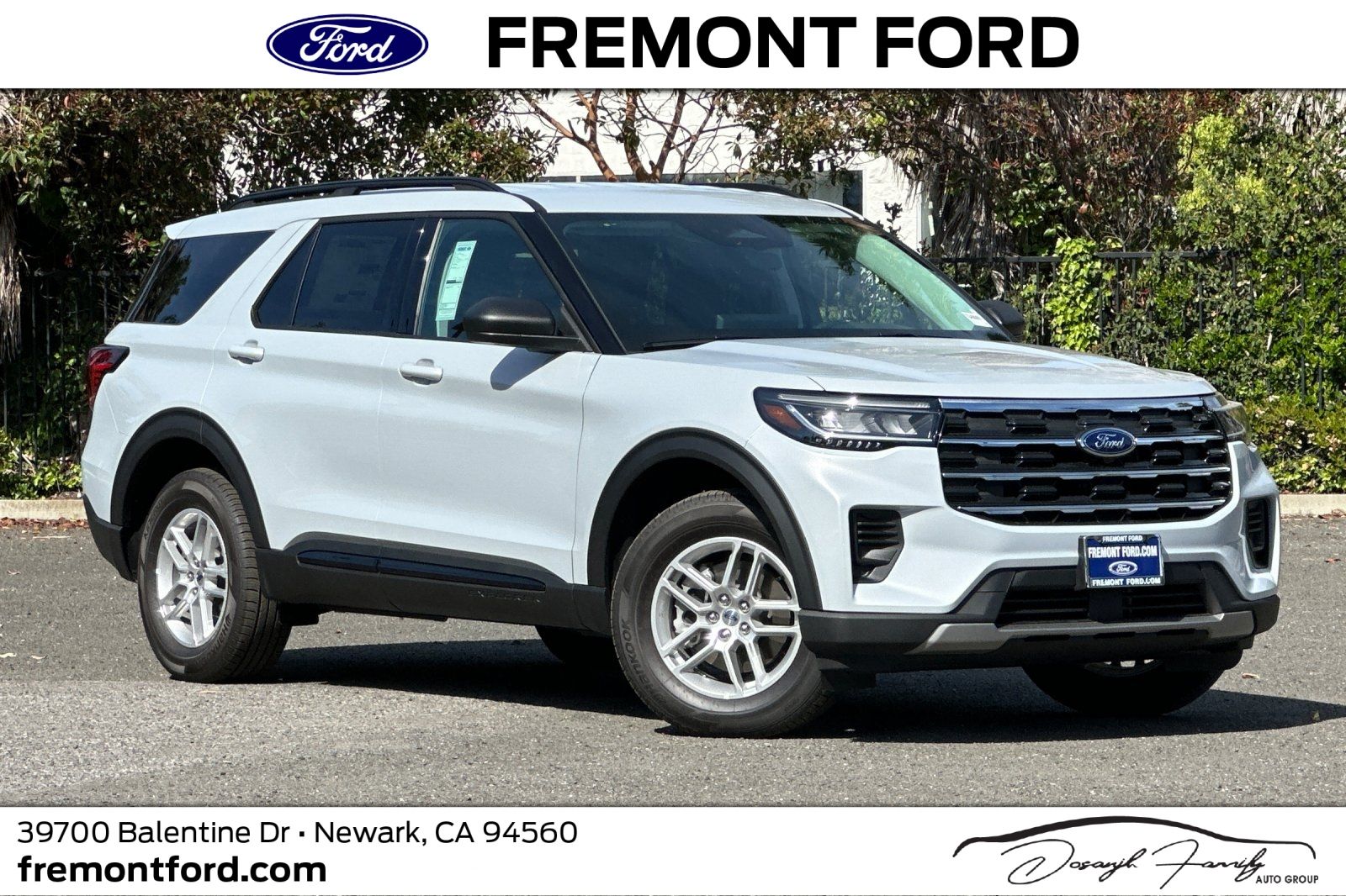 Space White Metallic 2026 Ford Explorer SUV / Crossover All-Wheel Drive Automatic