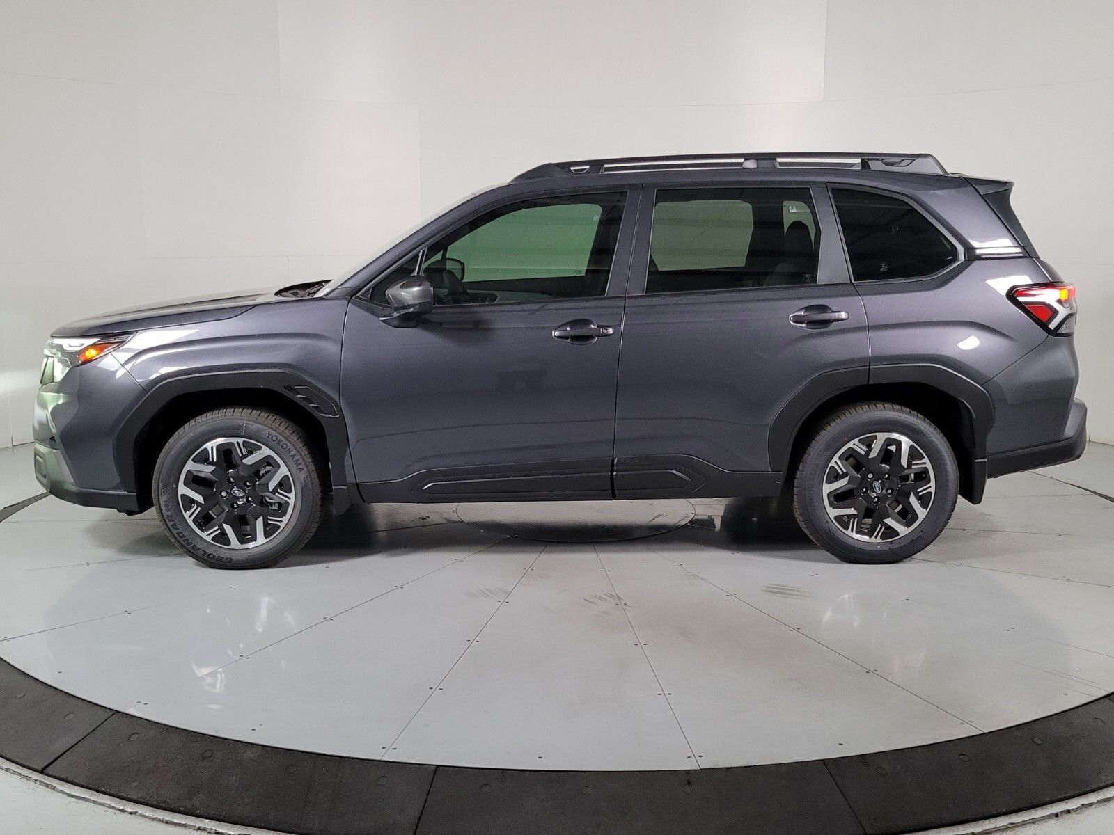 2025 Subaru Forester Premium 7