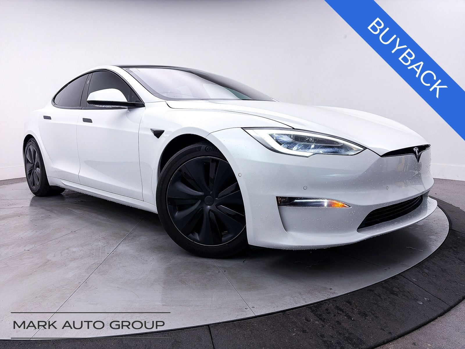2022 Tesla Model S Base