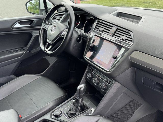 Used 2018  Volkswagen 2.0T SE image 26