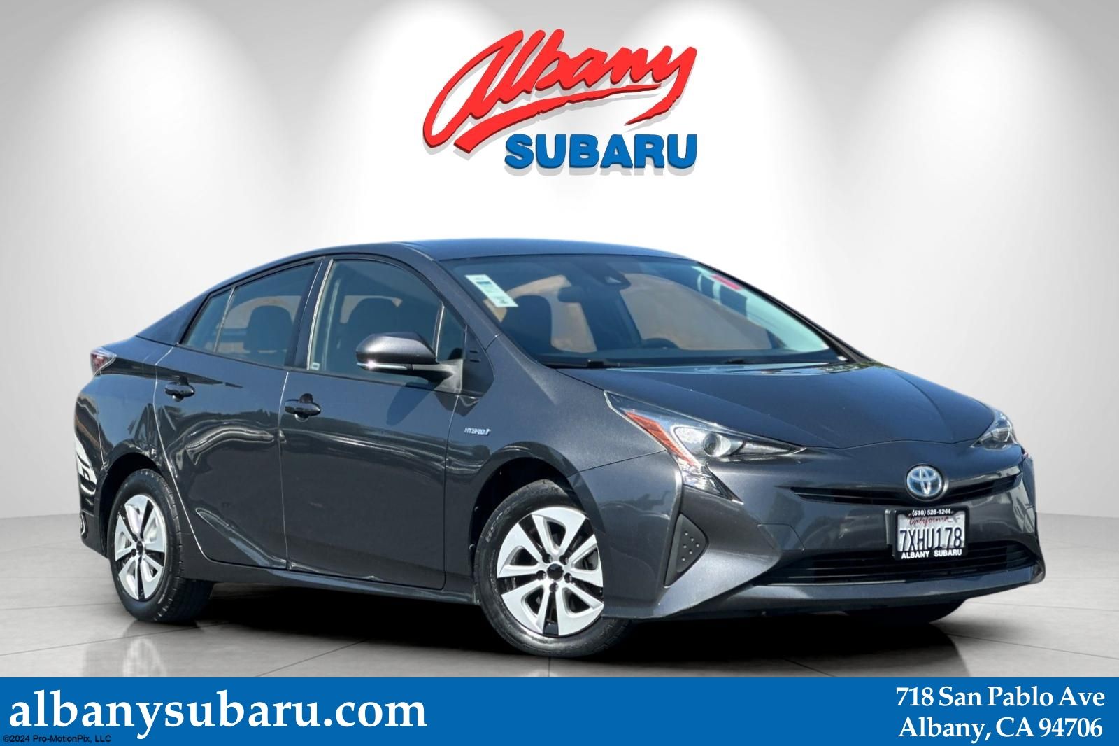 2017 Toyota Prius Two FWD