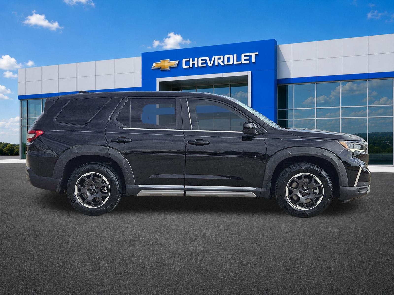 View vehicle photo 7