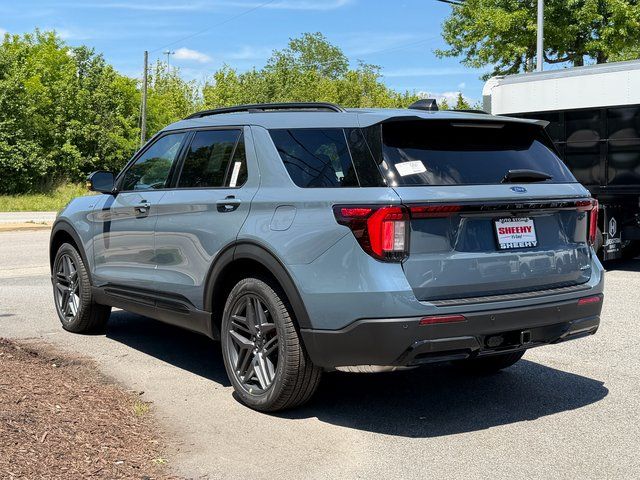 New 2026 Vapor Blue Metallic Ford ST-Line image 5