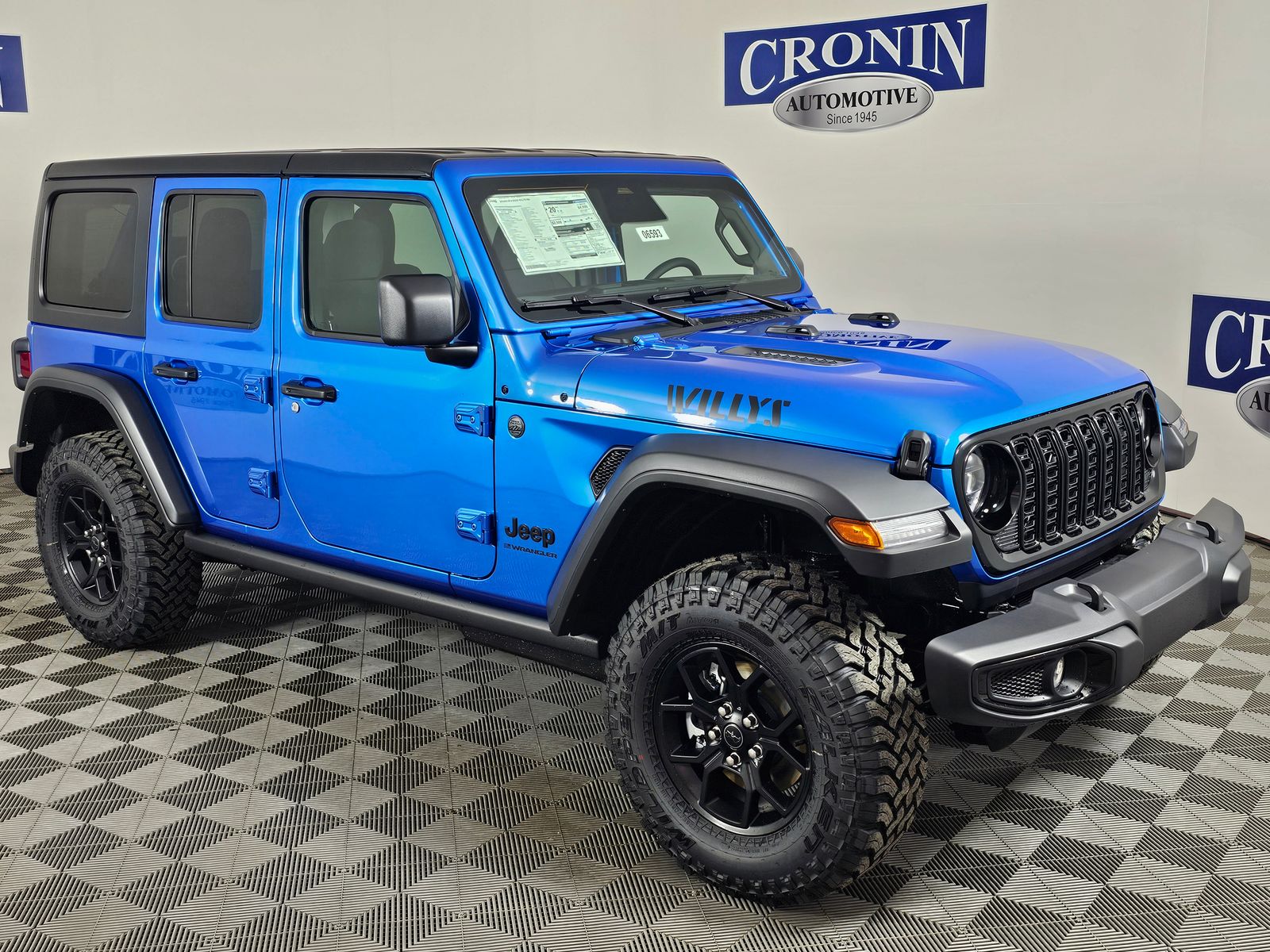 View vehicle photo 7