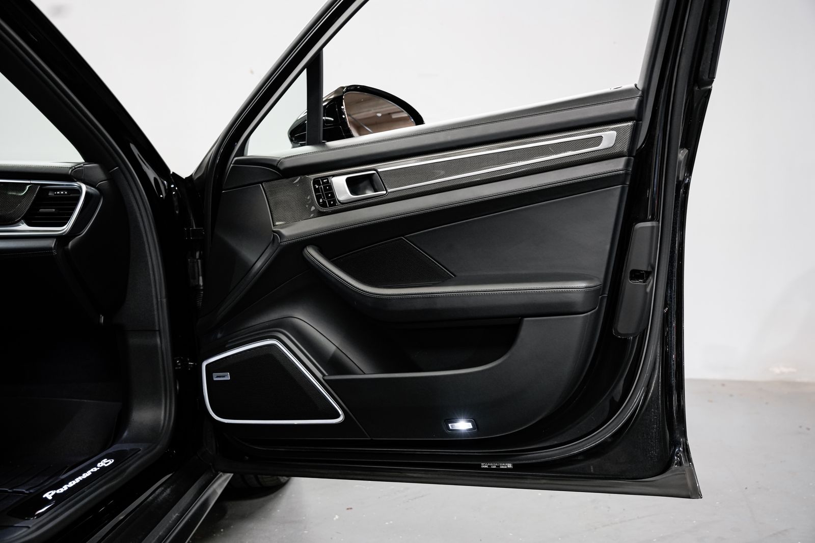 2018 Porsche Panamera Sport Turismo 4S — photo 23