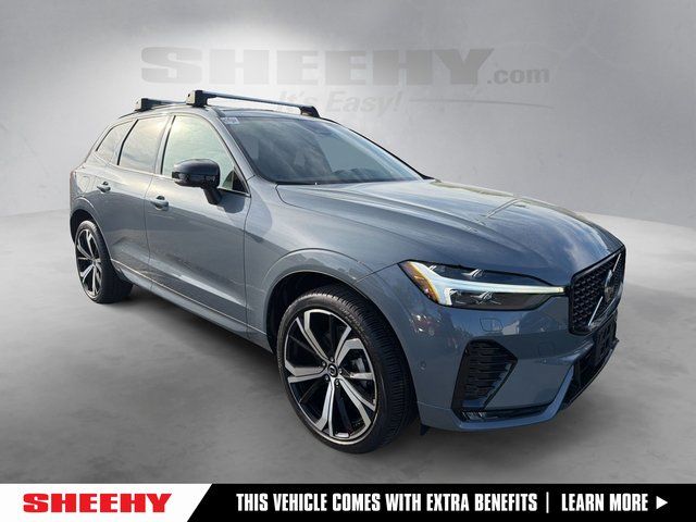 2024 Volvo XC60 B5 Ultimate Dark Theme AWD