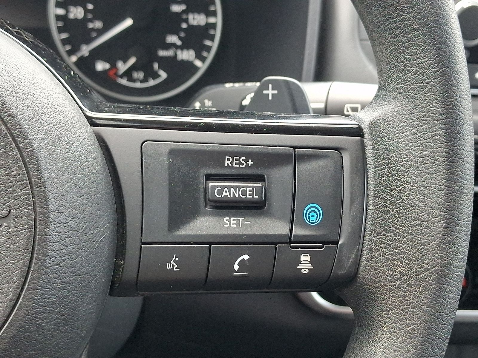 2021 Nissan Rogue SV - Photo 22