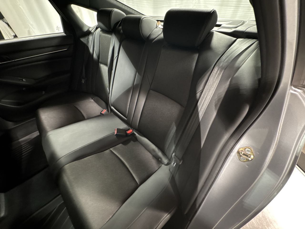 2020 Honda Accord Sport photo 25