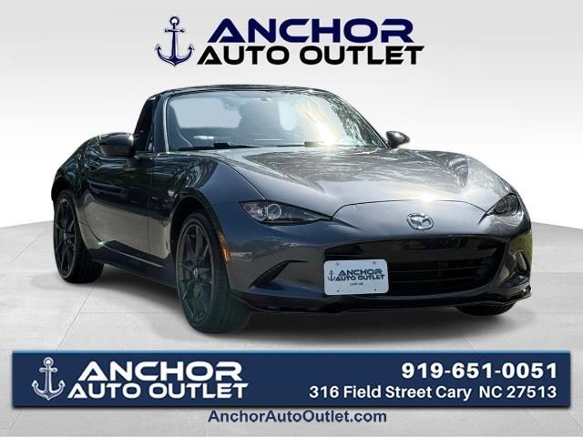 Meteor Gray Mica 2016 Mazda MX-5 Miata Club Convertible Convertible Rear-Wheel Drive 6-Speed Manual