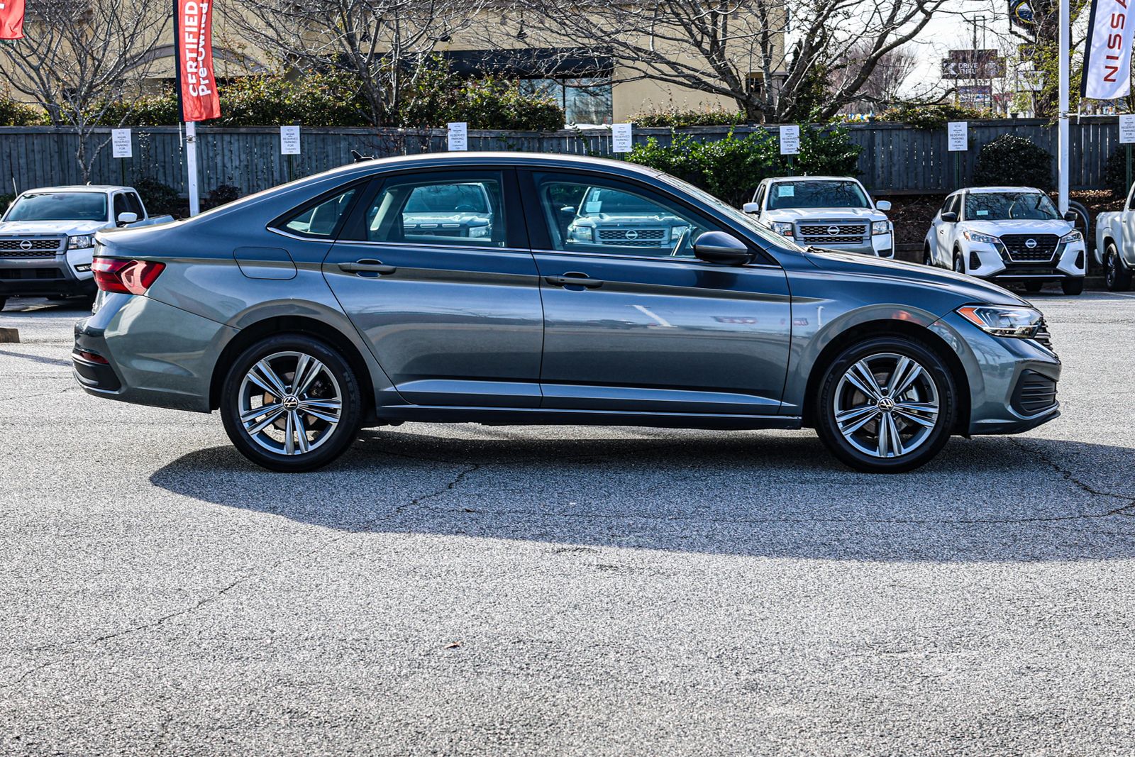 Used 2024 Gray Volkswagen 1.5T SE image 8