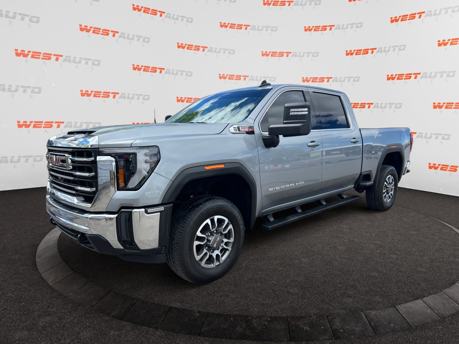 Sterling Metallic 2024 GMC Sierra 2500HD SLE Crew Cab 4WD Pickup Truck Four-Wheel Drive Automatic