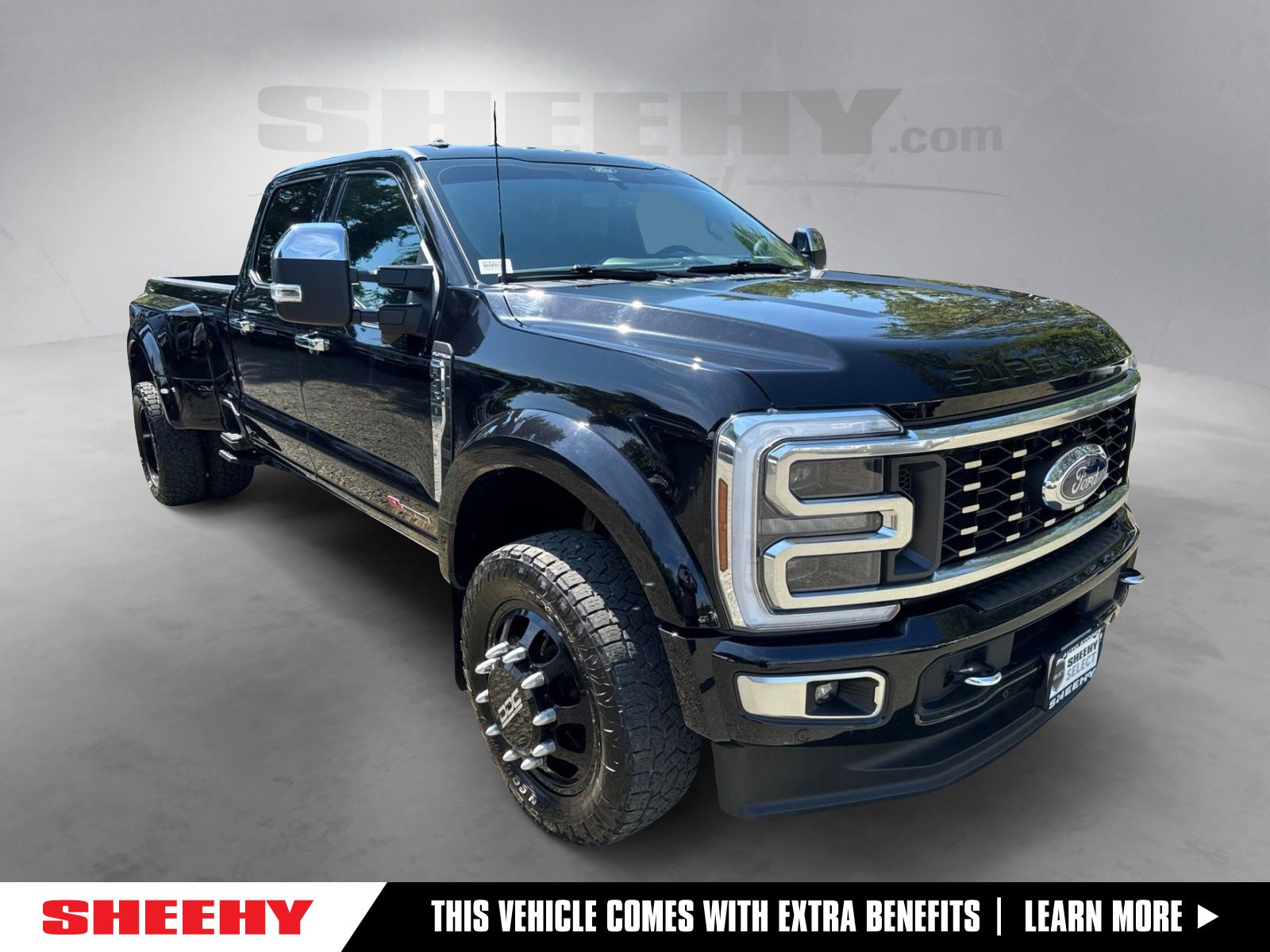 2024 Ford F-450 Super Duty Platinum Crew Cab LB DRW 4WD