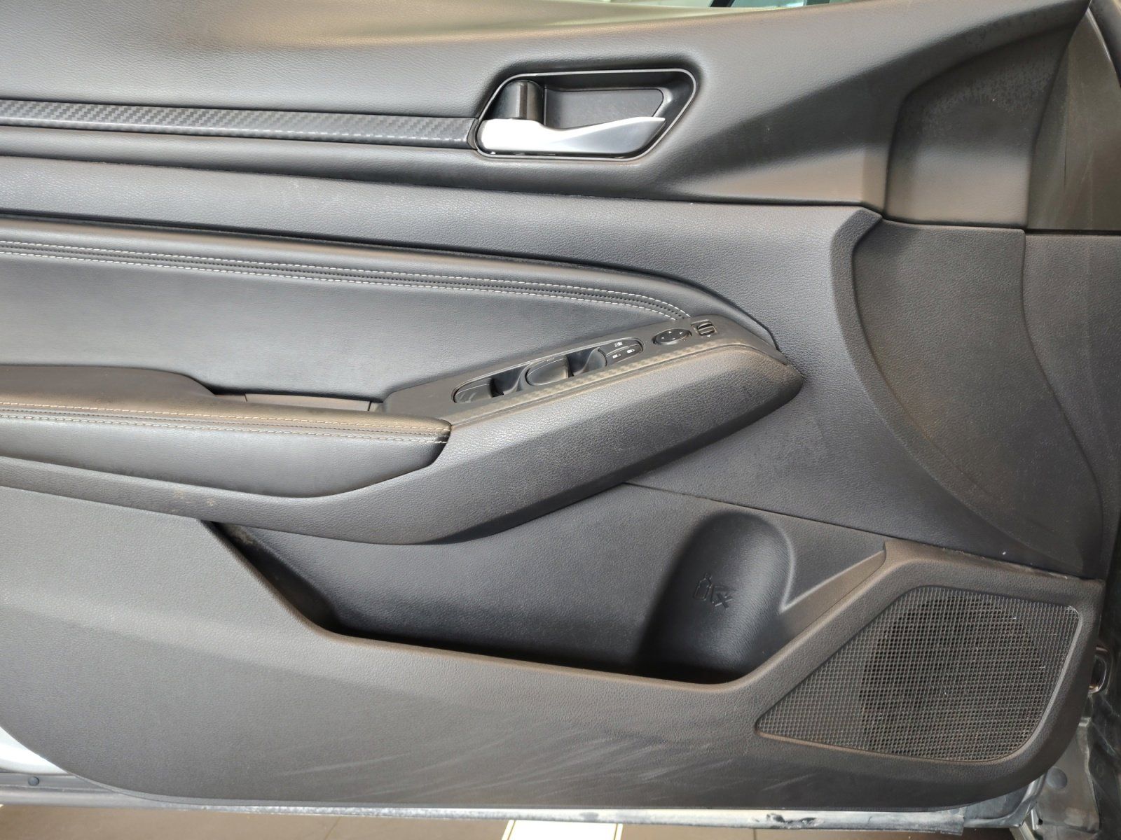 Used Car 2020 Nissan Altima  2.5 S For Sale Under $12,000 In San Antonio, Texas