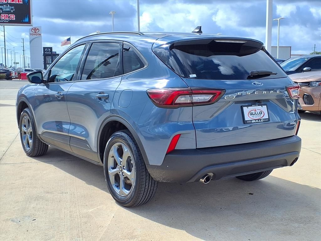 2025 Ford Escape ST-Line - 1