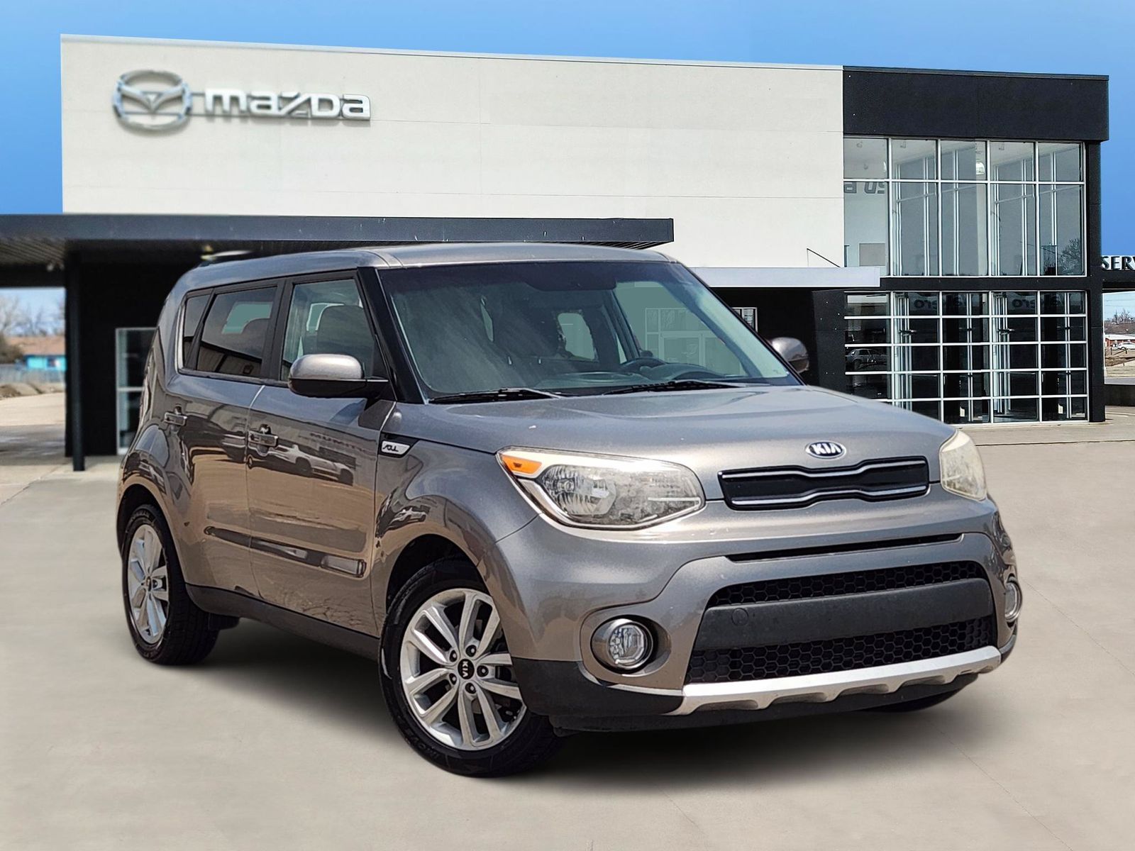 Titanium Gray 2018 Kia Soul Wagon Front-Wheel Drive 6-Speed Automatic