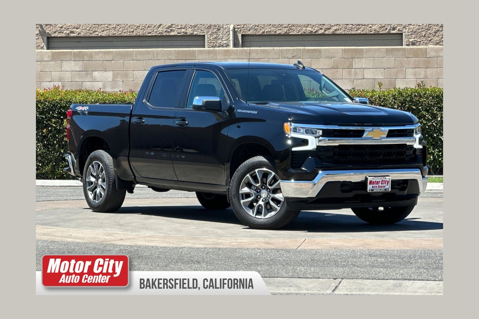 Black 2025 Chevrolet Silverado 1500 Pickup Truck Four-Wheel Drive 8-Speed Automatic