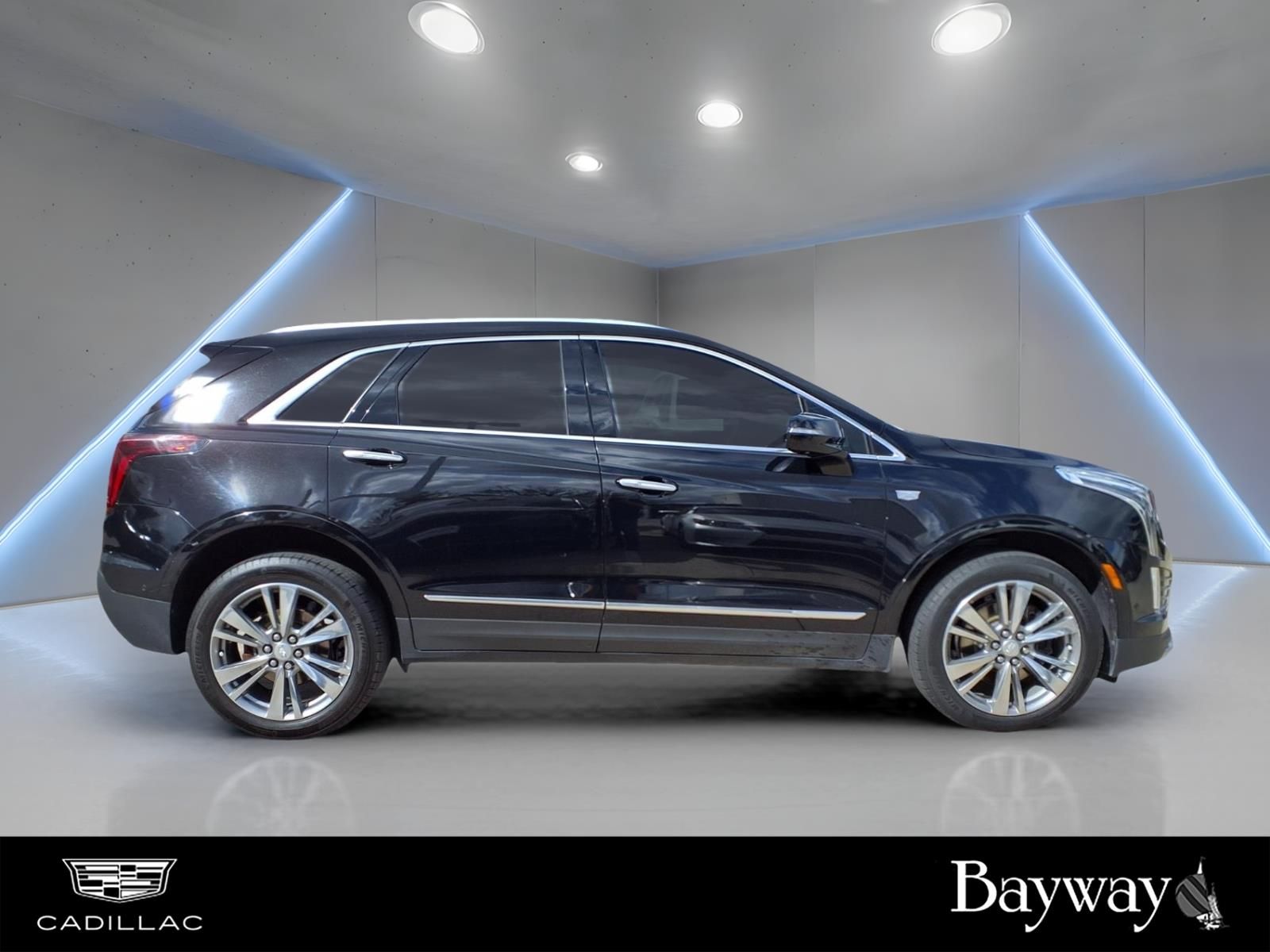 2022 Cadillac XT5 Premium Luxury - 5