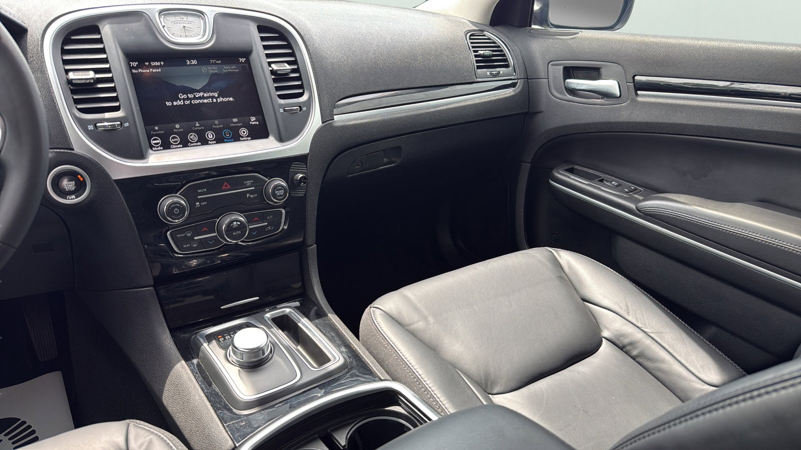 Used Car 2023 Chrysler 300  Touring For Sale Under $25,000 In Austin, Texas
