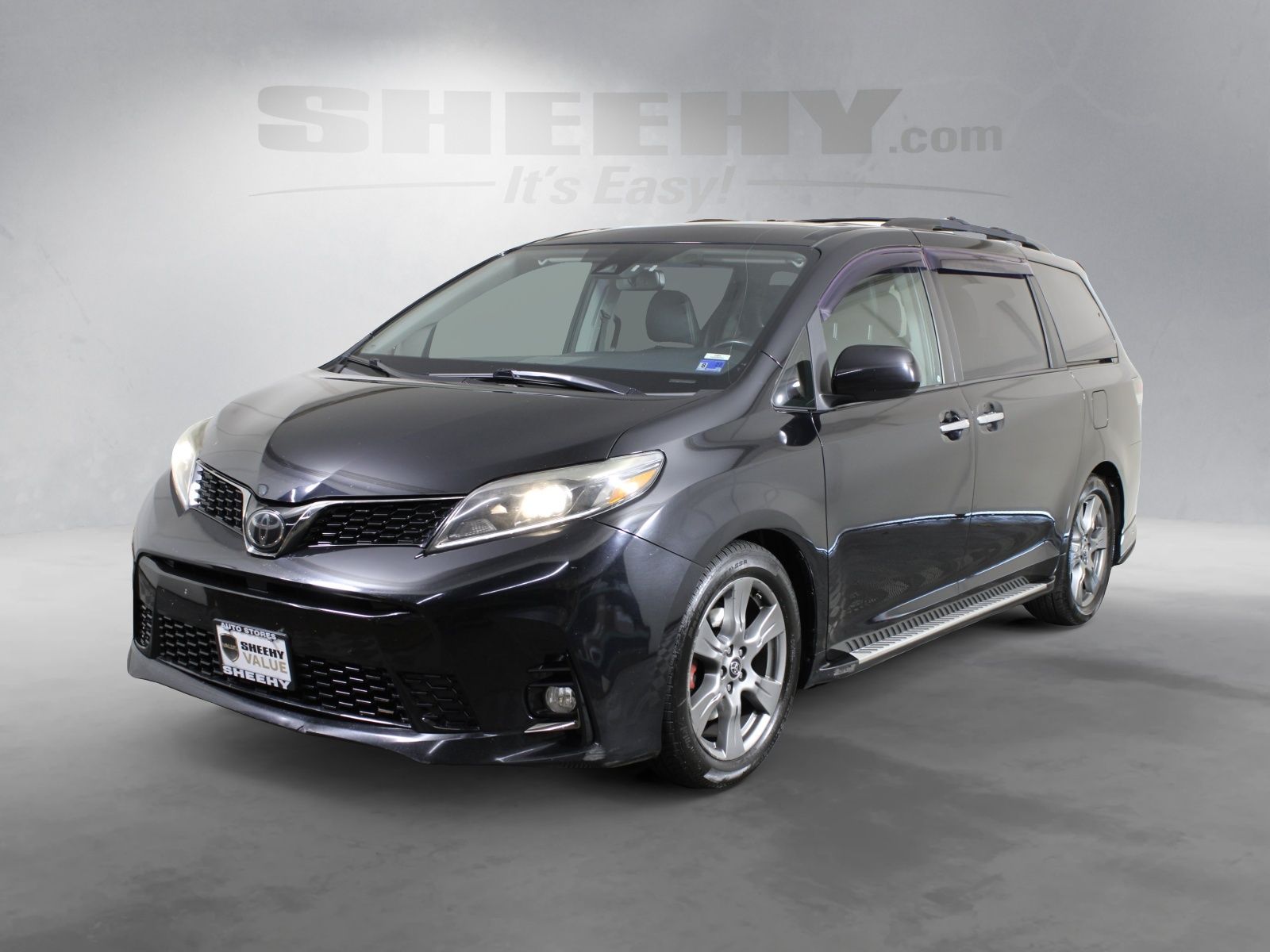 Used 2019 Black Toyota SE image 11