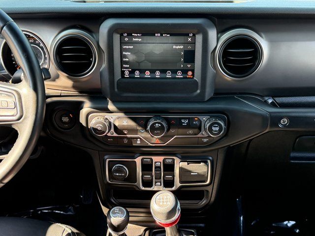 Used 2019 Black Clearcoat Jeep Unlimited Sport S image 20