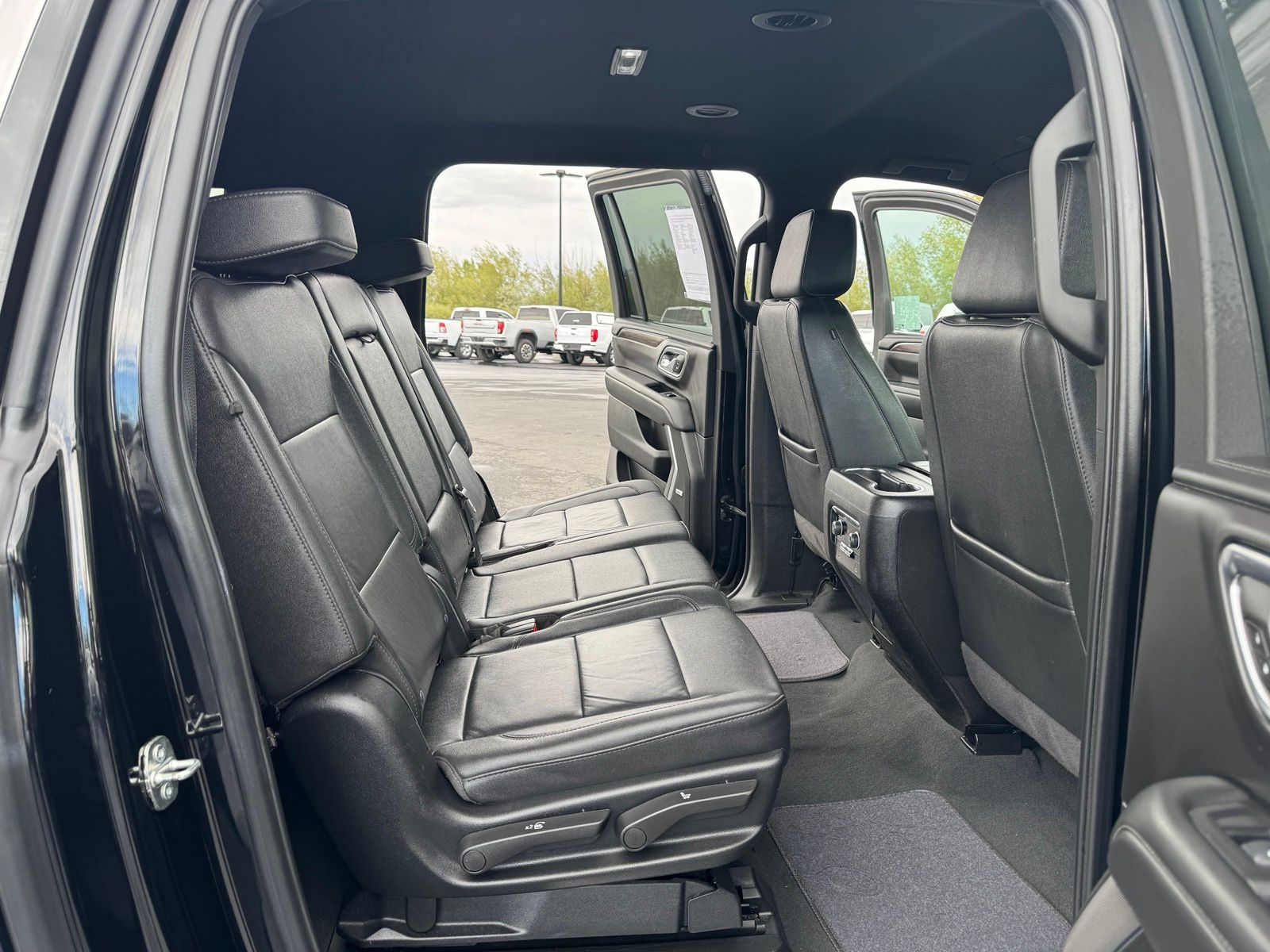 Used 2024 Chevrolet Suburban SUV