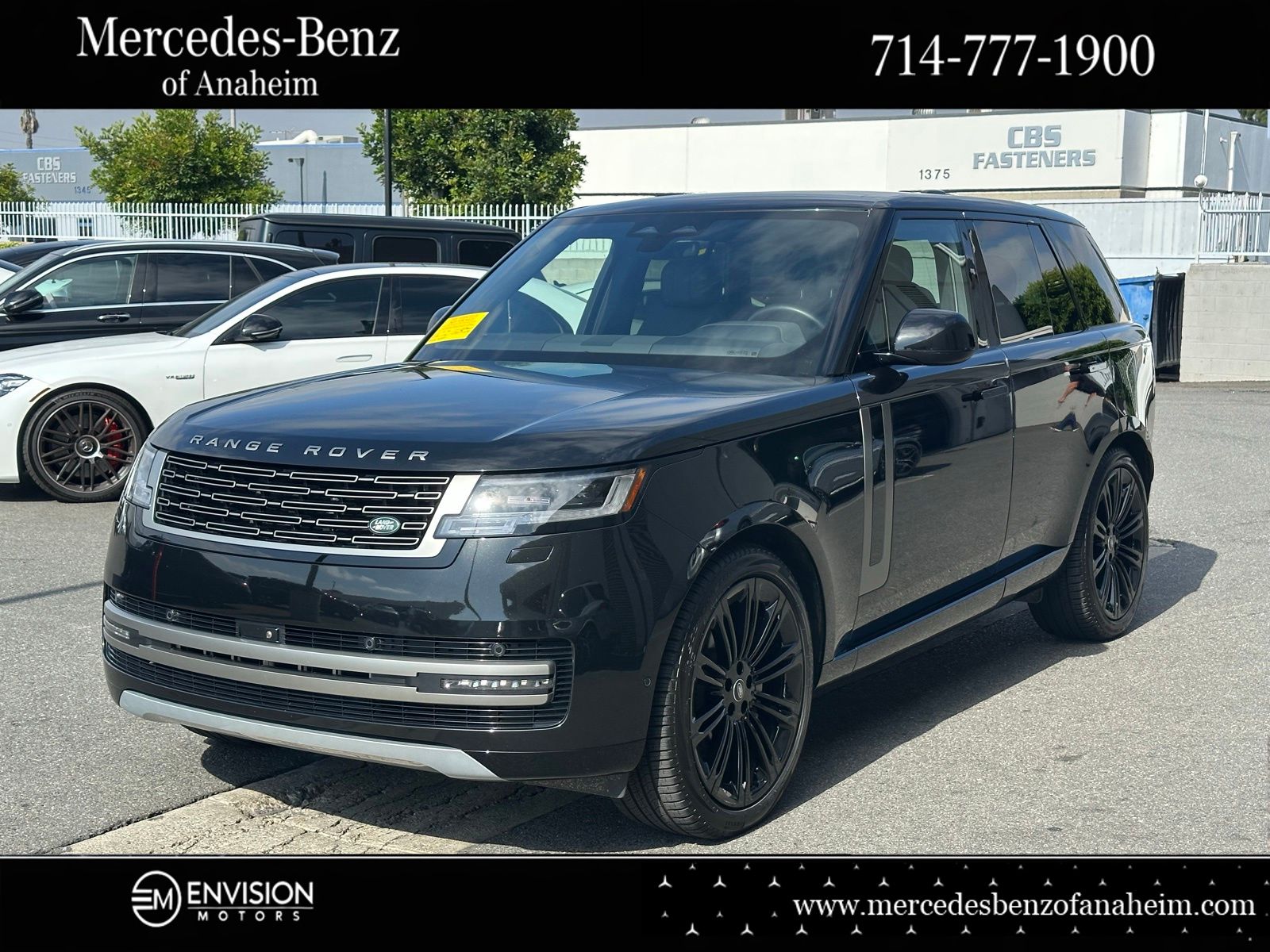 Black 2024 Land Rover Range Rover P400 SE AWD SUV / Crossover All-Wheel Drive 8-Speed Automatic