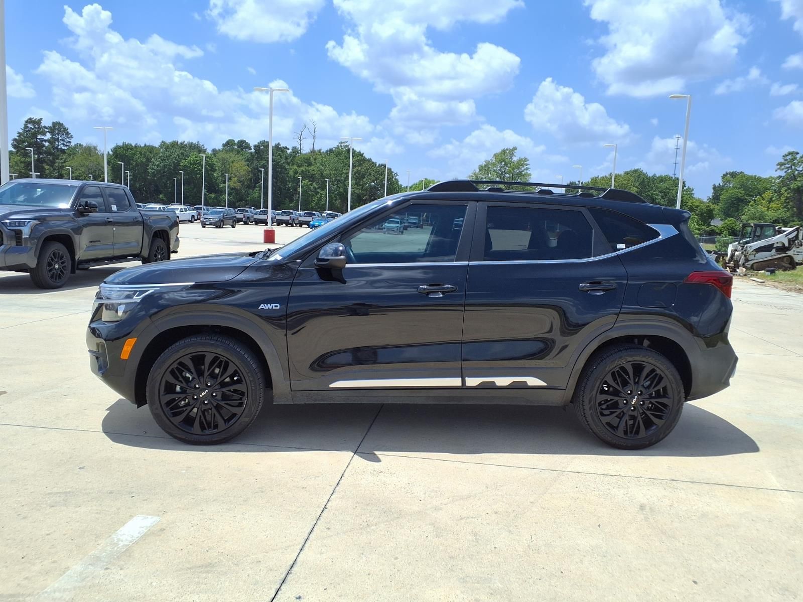 2022 Kia Seltos Nightfall Black at Shottenkirk Kia Fort Bend