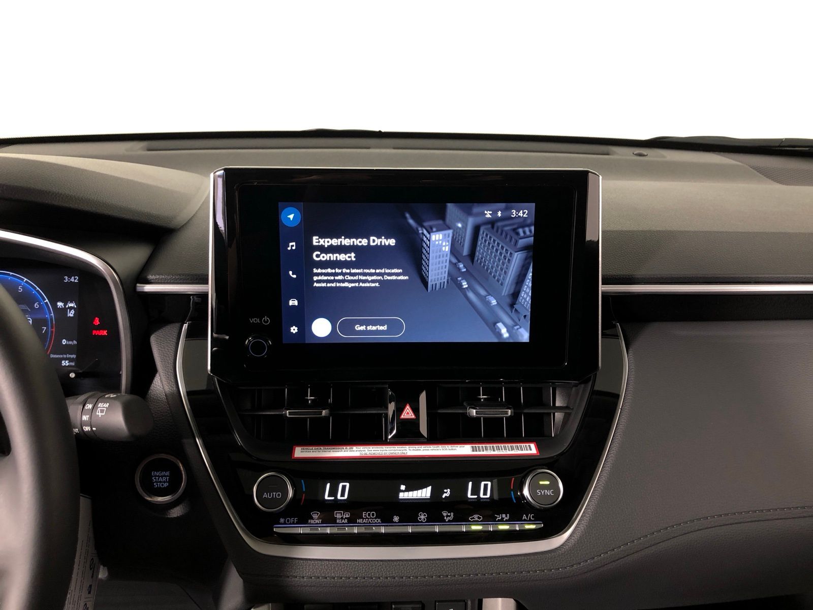 2025 Toyota Corolla Cross XLE 14
