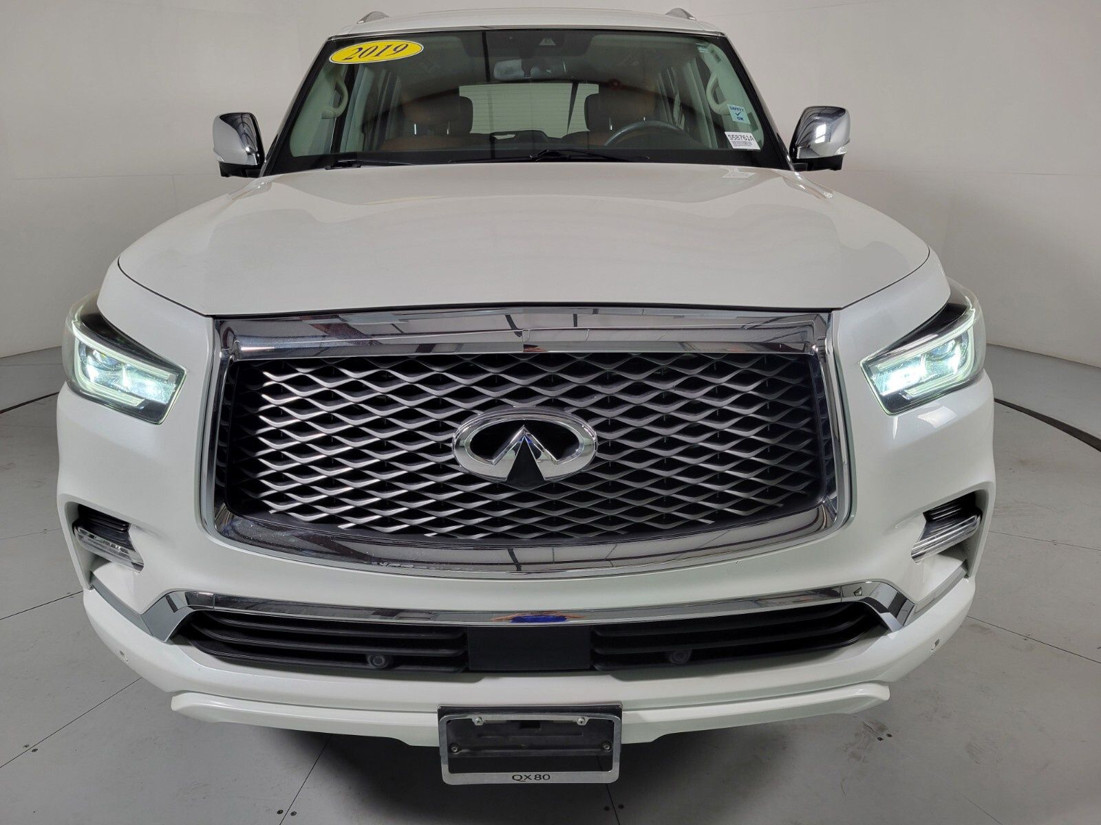 2019 INFINITI QX80 LUXE 8