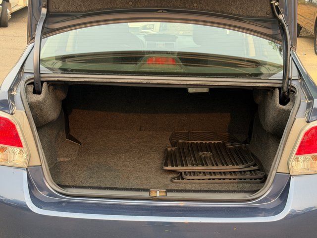 Used 2013 Marine Blue Pearl Subaru 2.0i image 18