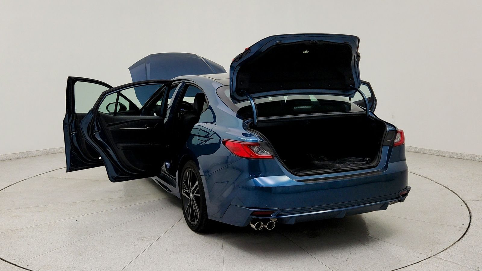 Used 2025  Toyota XSE image 13