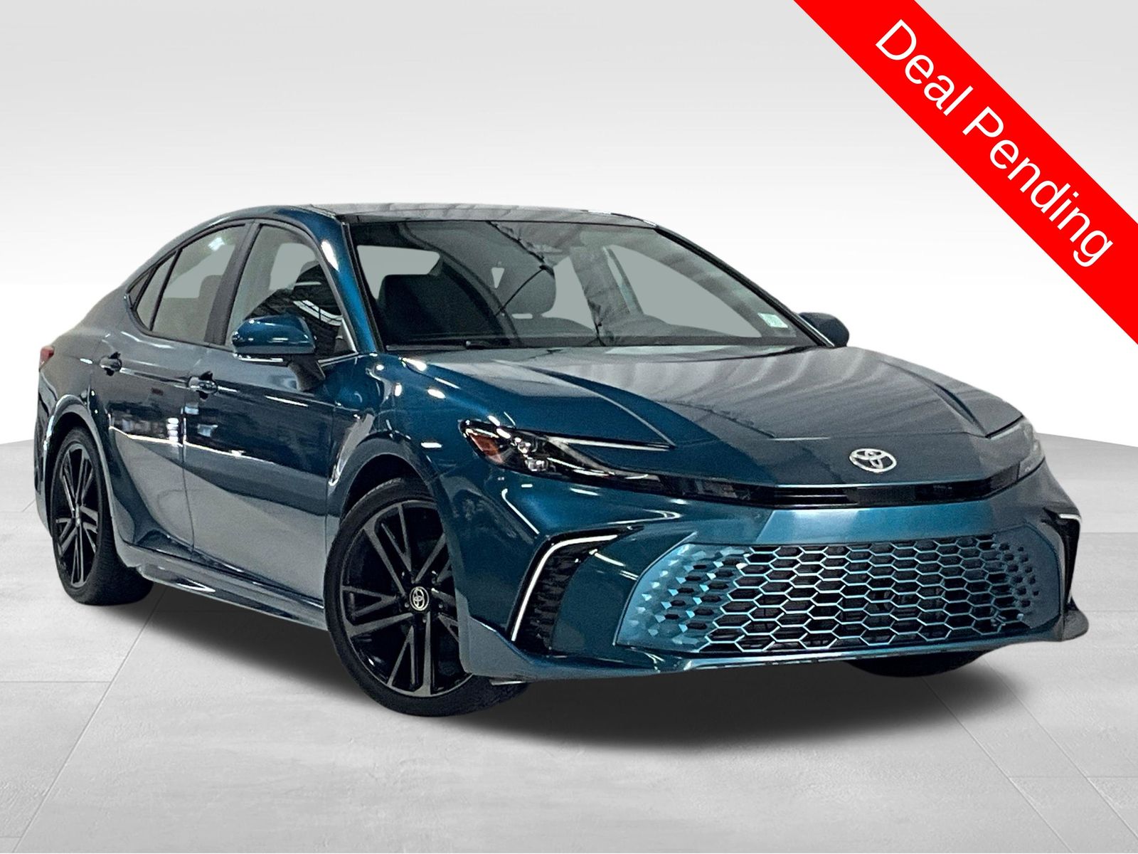 Ocean Gem 2025 Toyota Camry Sedan Front-Wheel Drive Continuously Variable Transmission