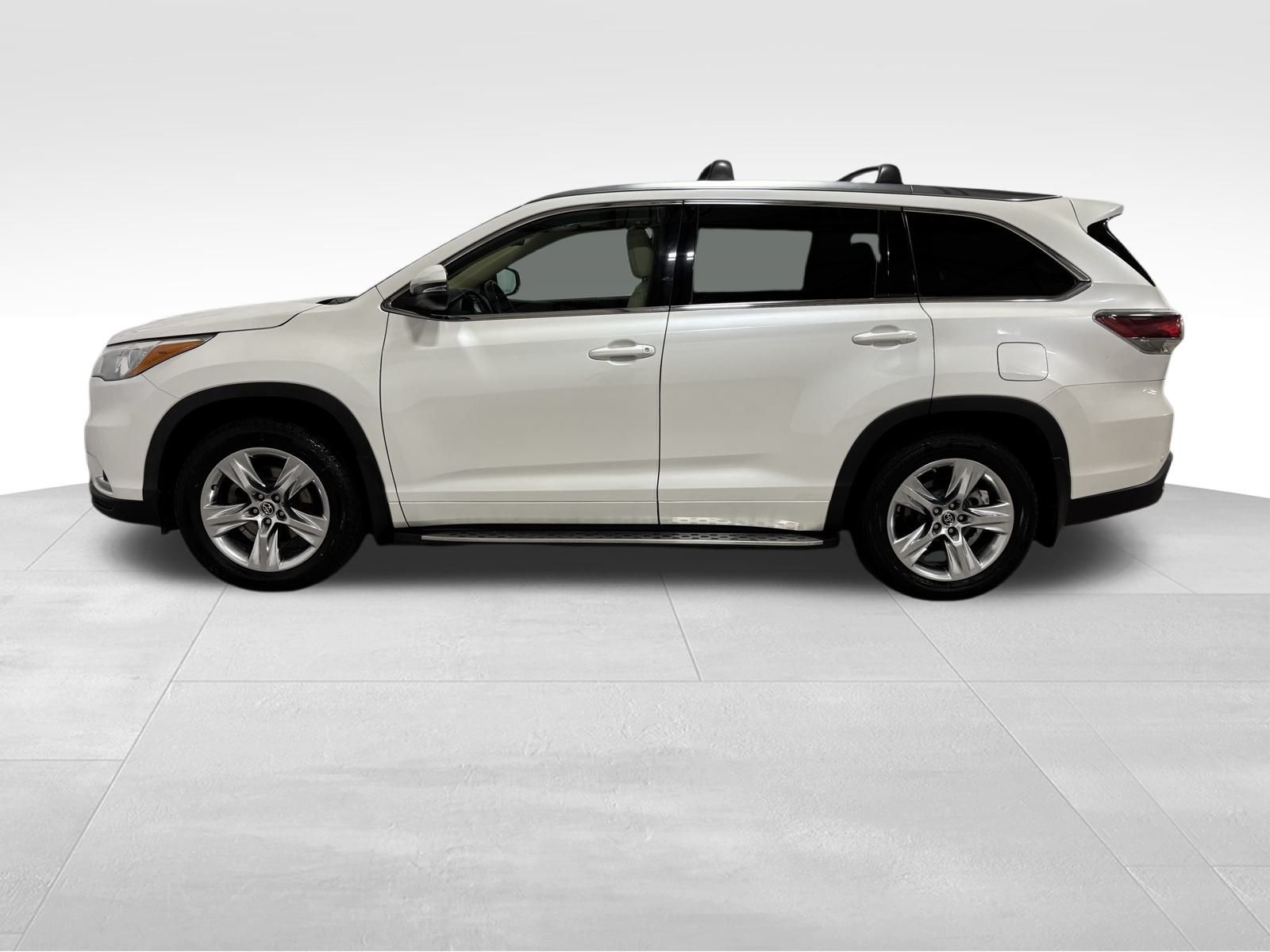 Used Car 2016 Toyota Highlander  For Sale Under $20,000 In Austin, Texas