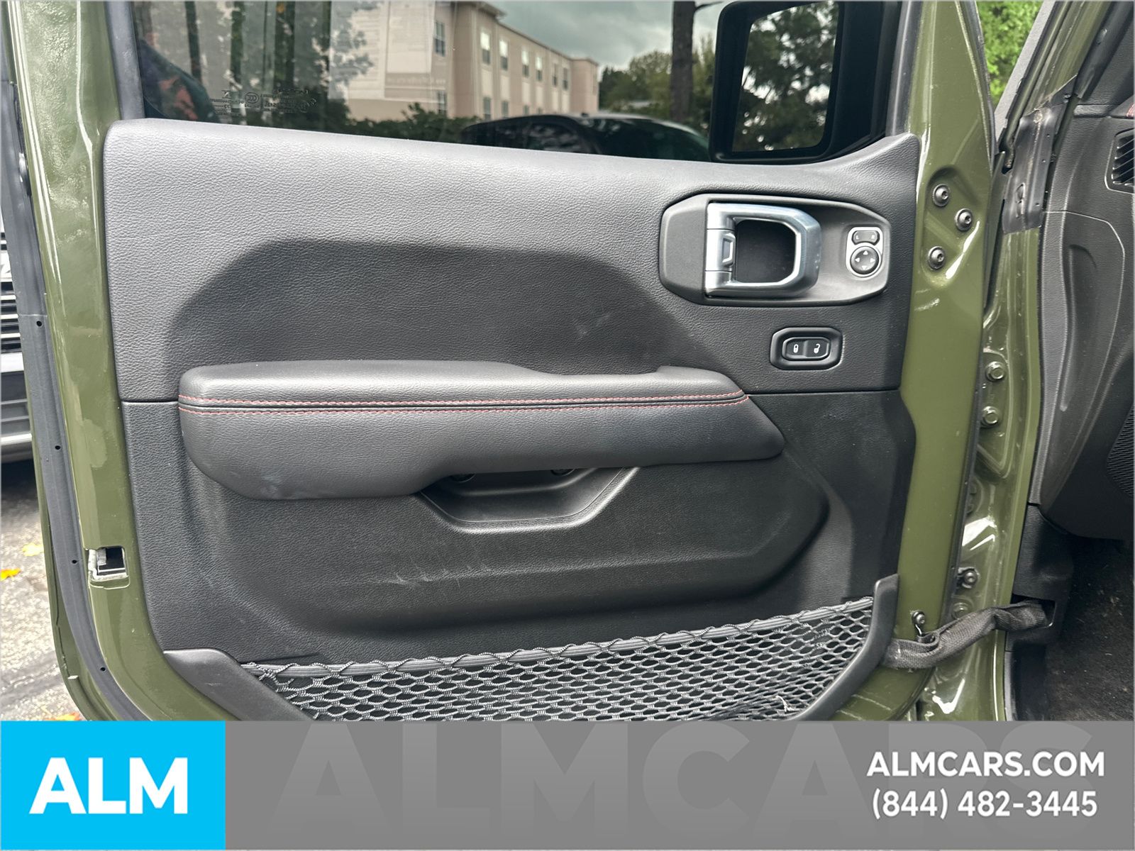 Used 2022 Green Jeep Rubicon image 11