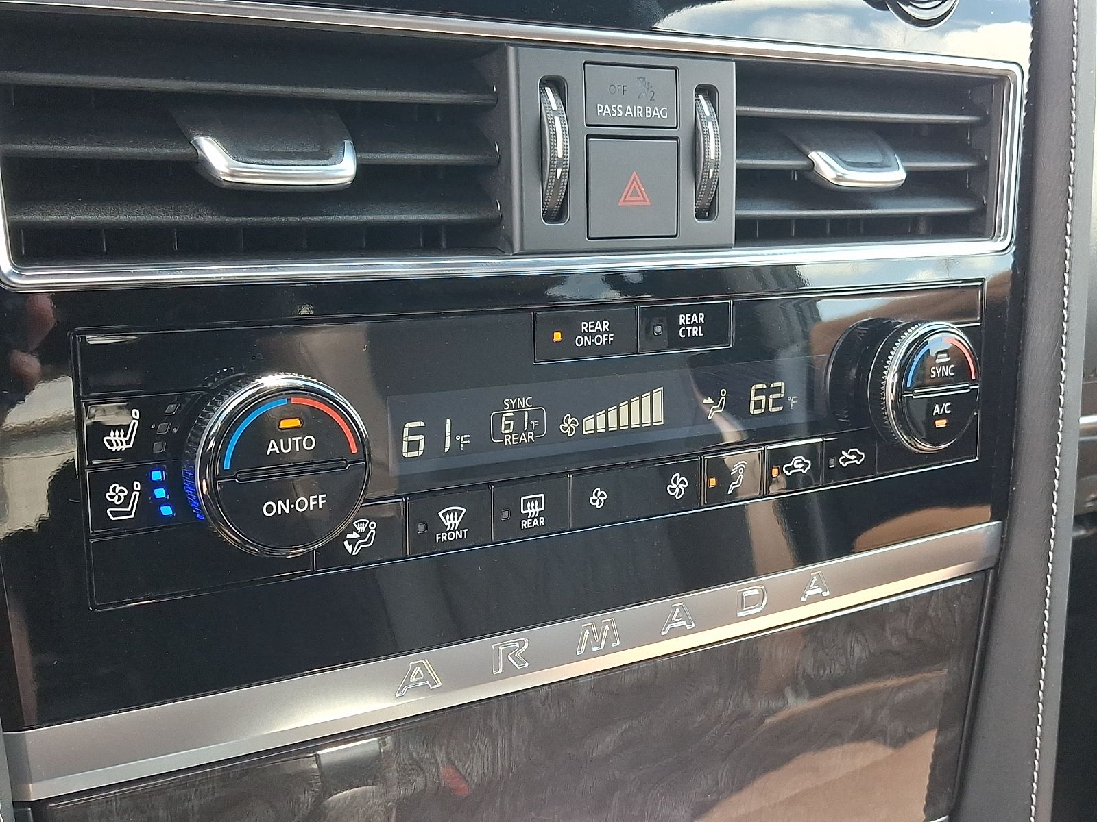 Used 2023 Nissan Armada SUV