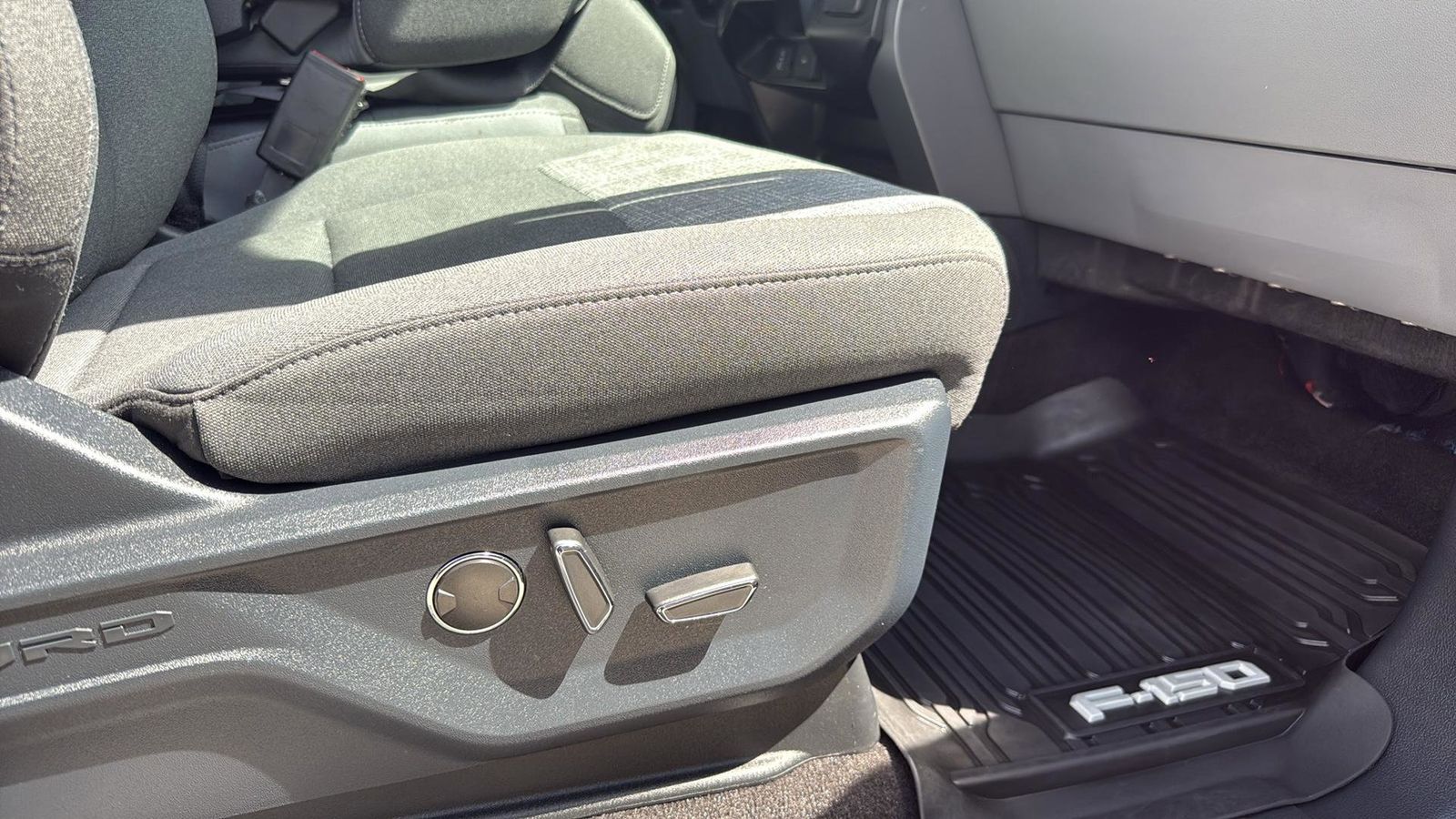 Used Car 2021 Ford F-150  Xlt For Sale Under $50,000 In Austin, Texas