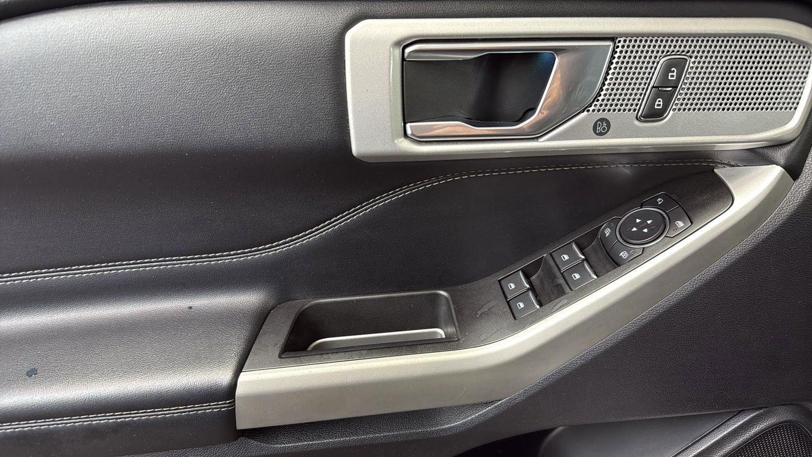 Used Car 2022 Ford Explorer  Limited For Sale Under $30,000 In Austin, Texas