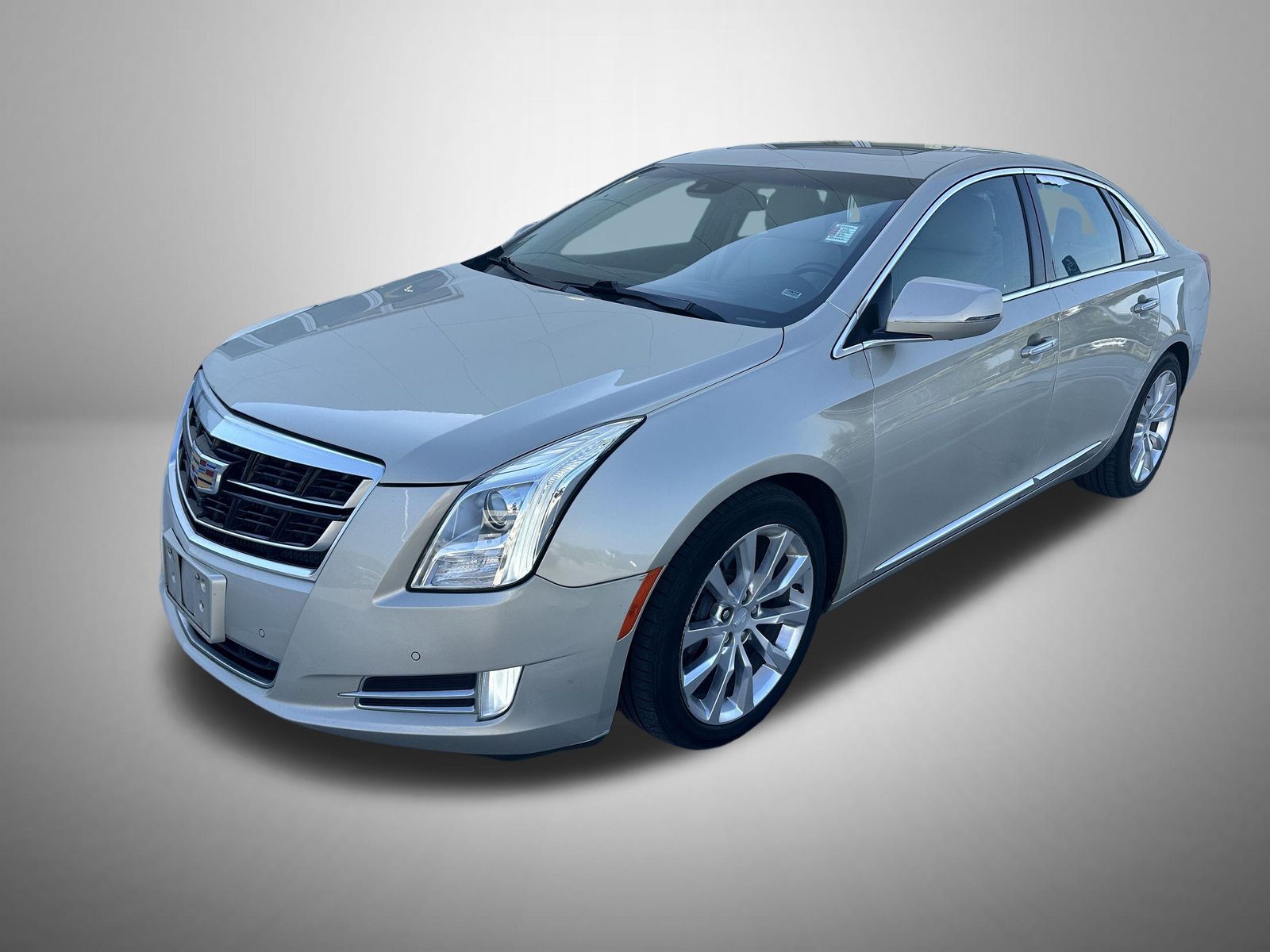 Silver Coast Metallic 2016 Cadillac XTS Sedan All-Wheel Drive 6-Speed Automatic