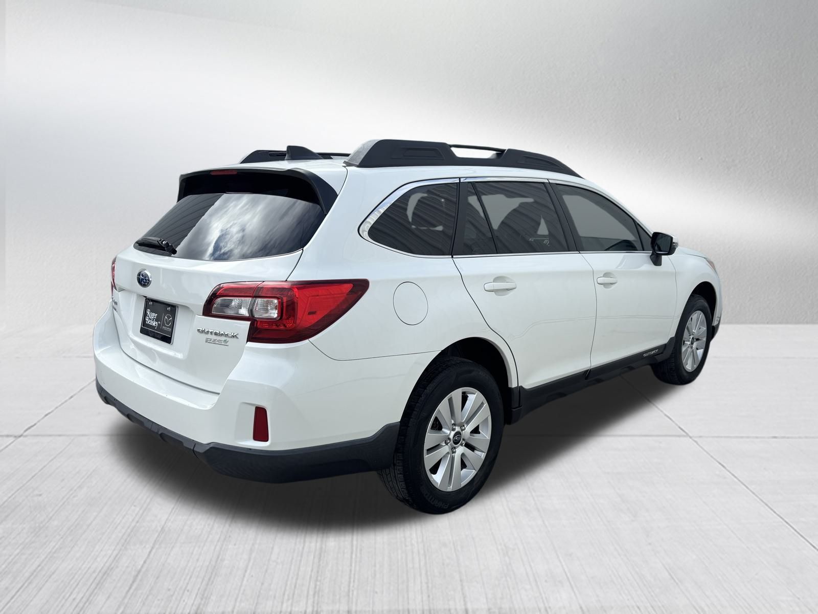 Used Car 2017 Subaru Outback  2.5i Premium For Sale Under $10,000 In Austin, Texas