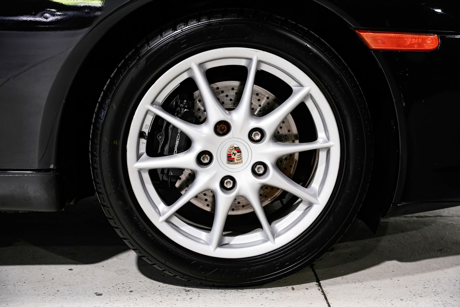 2004 Porsche 911 Carrera — photo 45