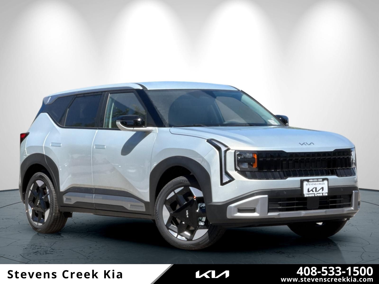 White (Ivory Silver) 2027 Kia Seltos SUV / Crossover Front-Wheel Drive Continuously Variable Transmission
