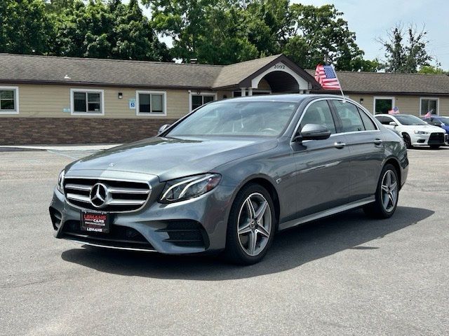 2019 Mercedes-Benz E-Class E300 4MATIC's photo