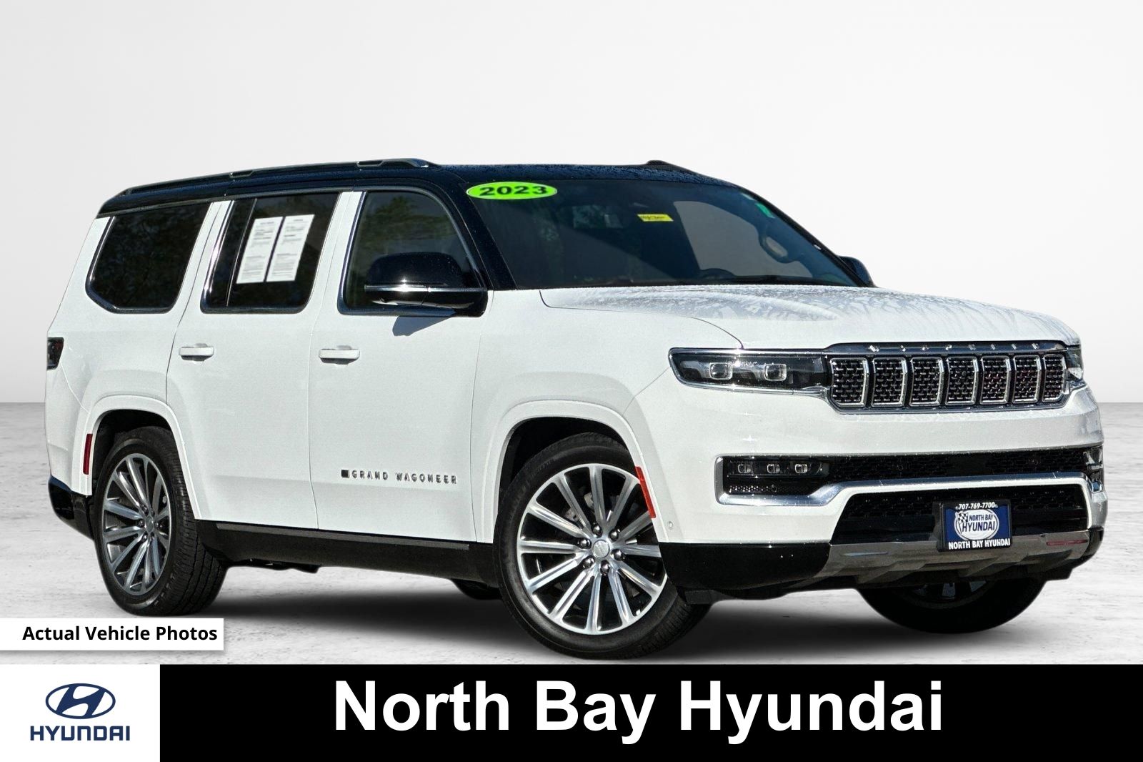 Bright White Clearcoat 2023 Jeep Grand Wagoneer Series II 4WD SUV / Crossover Four-Wheel Drive 8-Speed Automatic