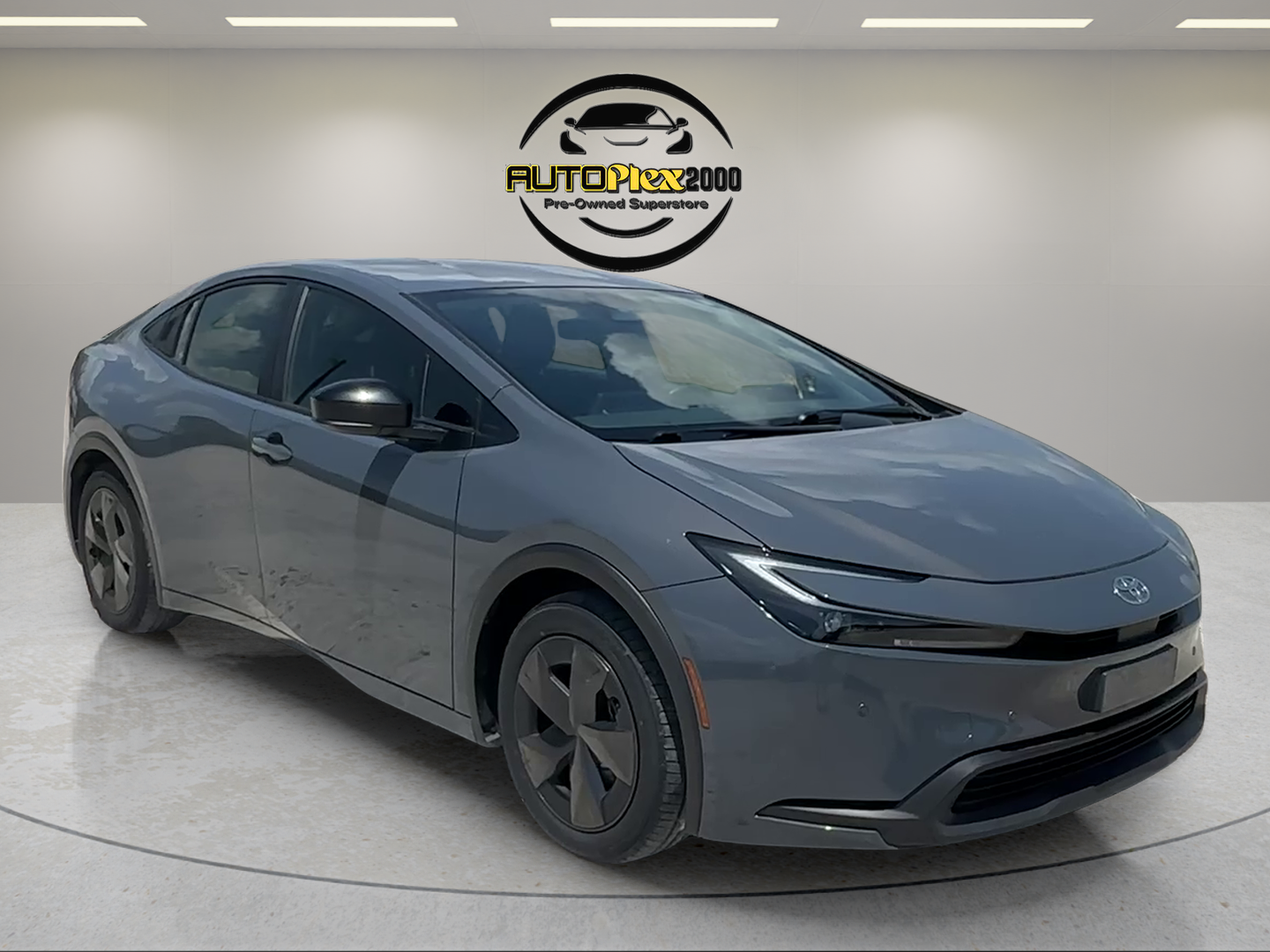 2025 Toyota Prius LE