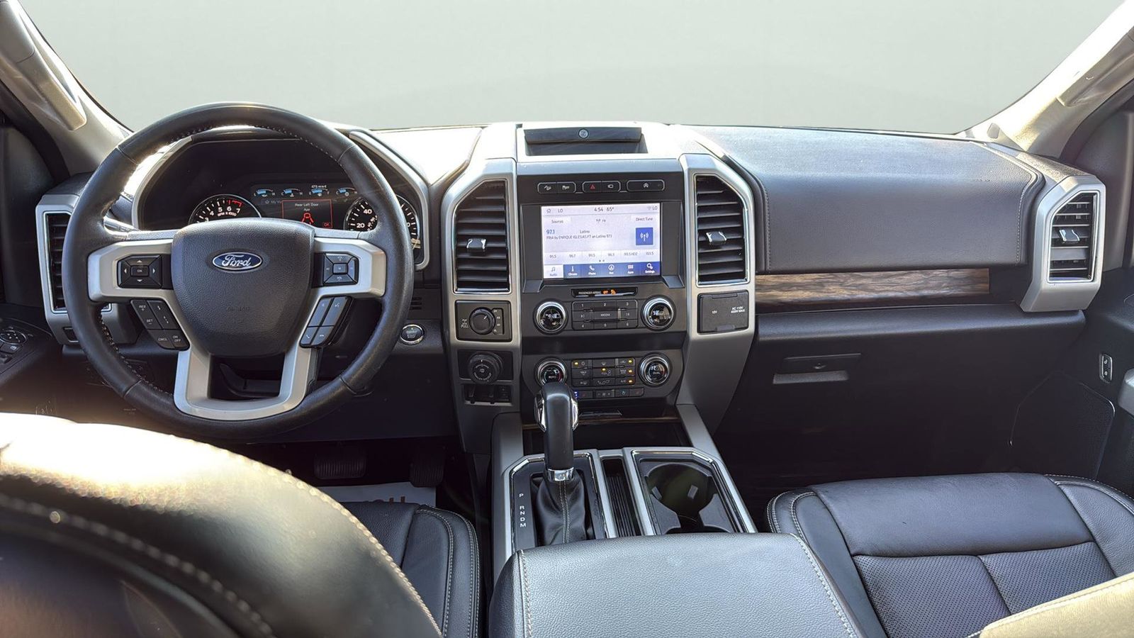 Used Car 2019 Ford F-150  Lariat For Sale Under $30,000 In Austin, Texas