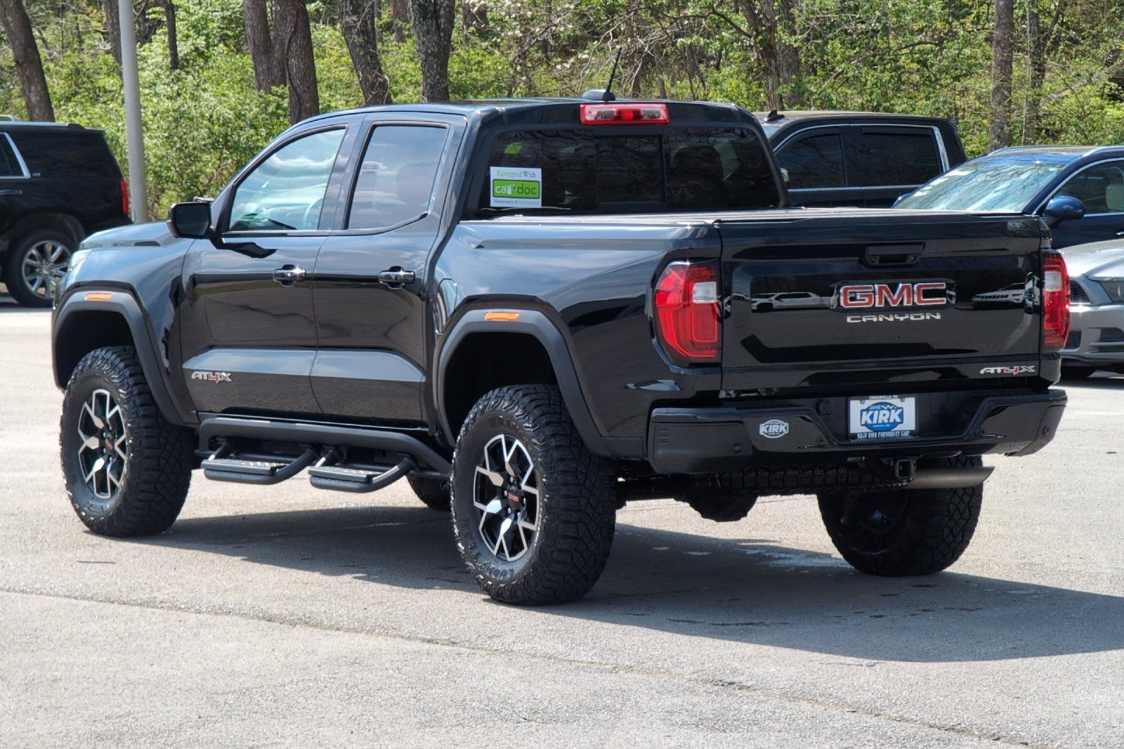 View vehicle photo 5