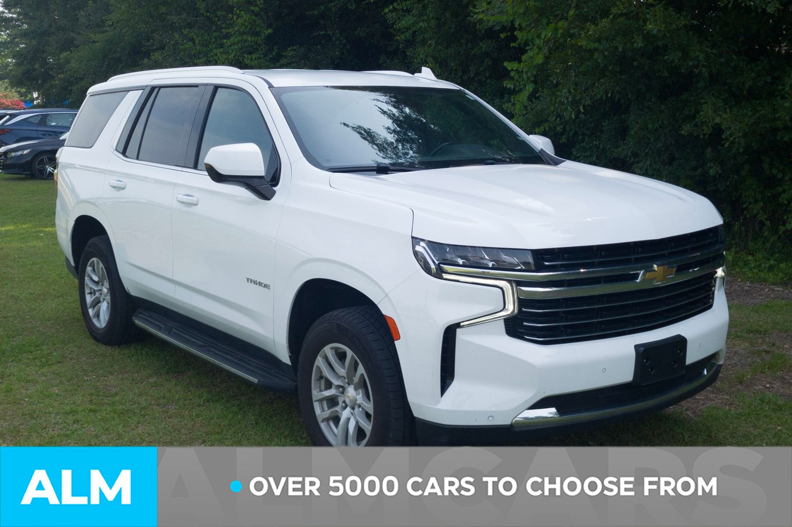 Used 2024 Summit White Chevrolet LT image 3