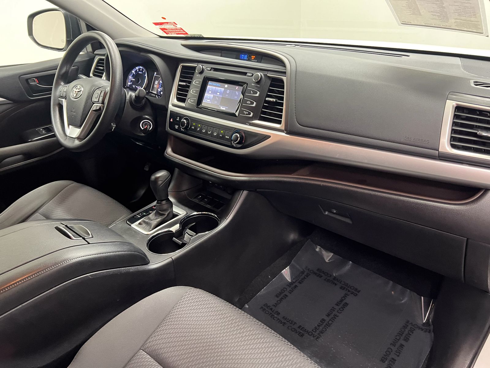 used 2017 Toyota Highlander car, priced at $22,988
