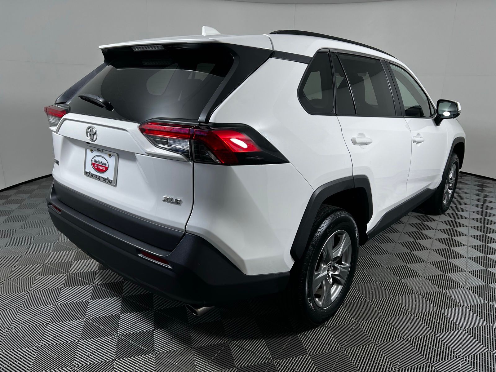 Thumbnail: 2024 Toyota RAV4 - 5